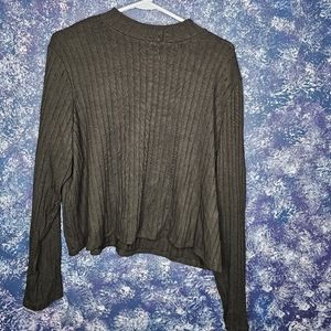 Old navy cropped long sleeve